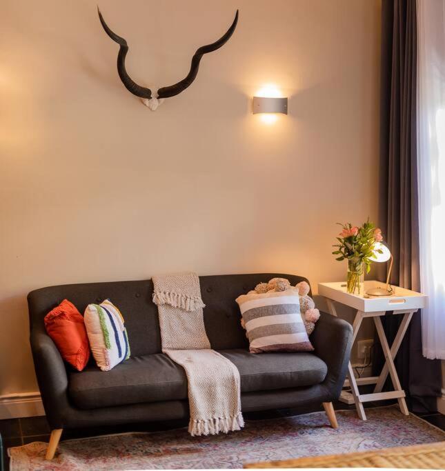 Apartment In Central ستيلينبوش المظهر الخارجي الصورة